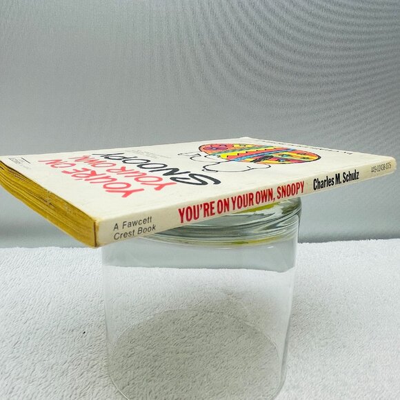 GVUC Book: "You're On Your Own, Snoopy," Charles M. Schulz, Paperback, 1975 - Picture 9 of 11
